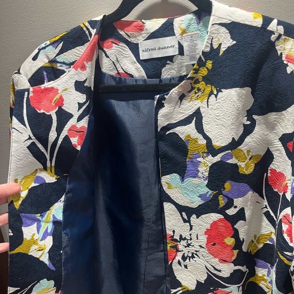 Alfred Dunner jacket - Picture 2 of 5